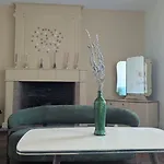 Maison Nathis Bed & Breakfast 4*