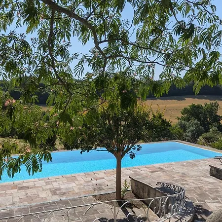 Maison Nathis Bed and Breakfast 4*