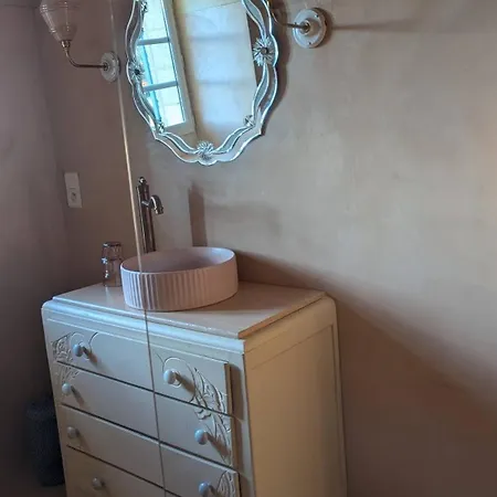 Bed and breakfast Maison Nathis 3*