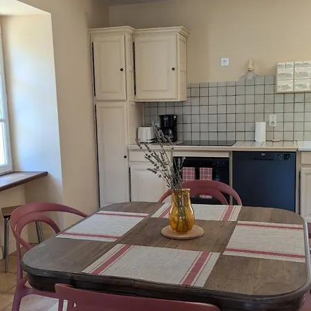 Maison Nathis Bed and breakfast Saint-Sulpice-de-Roumagnac