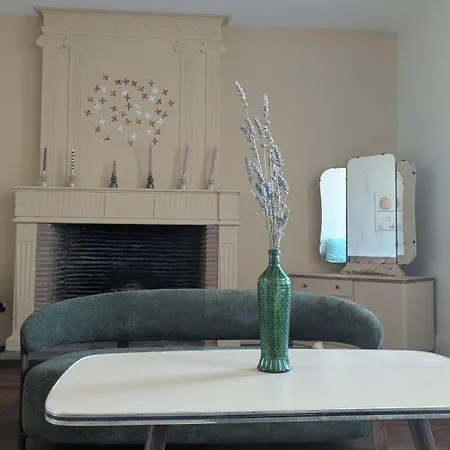 Maison Nathis Bed & Breakfast 4*