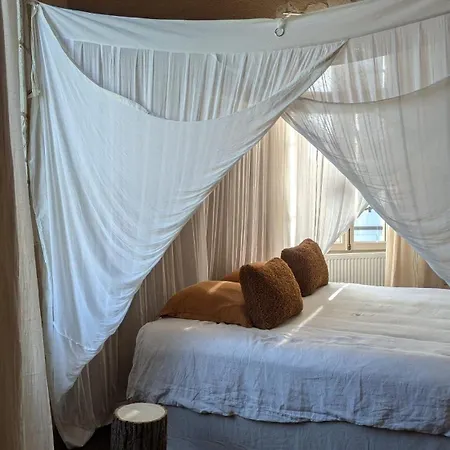 Maison Nathis Bed & Breakfast Saint-Sulpice-de-Roumagnac