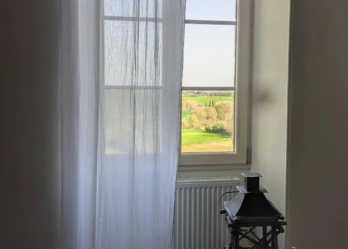 לינה וארוחת בוקר Maison Nathis Saint-Sulpice-de-Roumagnac