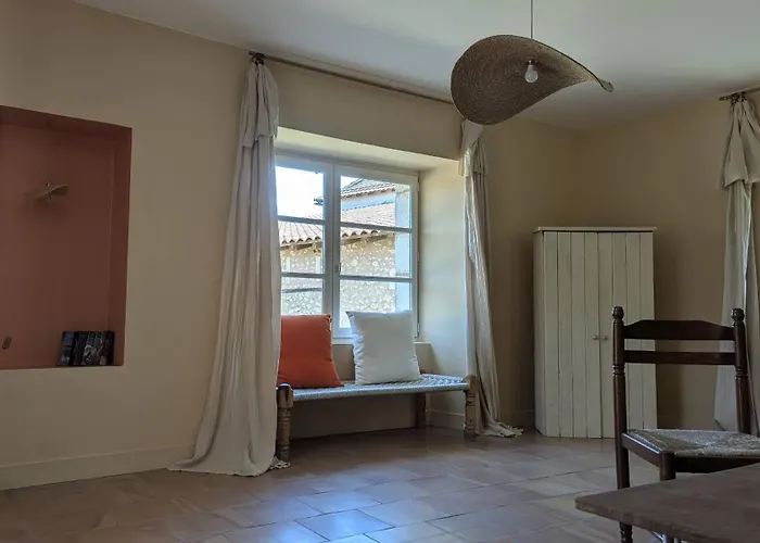 Maison Nathis 3* Saint-Sulpice-de-Roumagnac